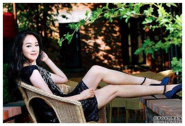 她曾被陈道明一眼看中，艳压许晴，33岁嫁给大20岁富豪老公