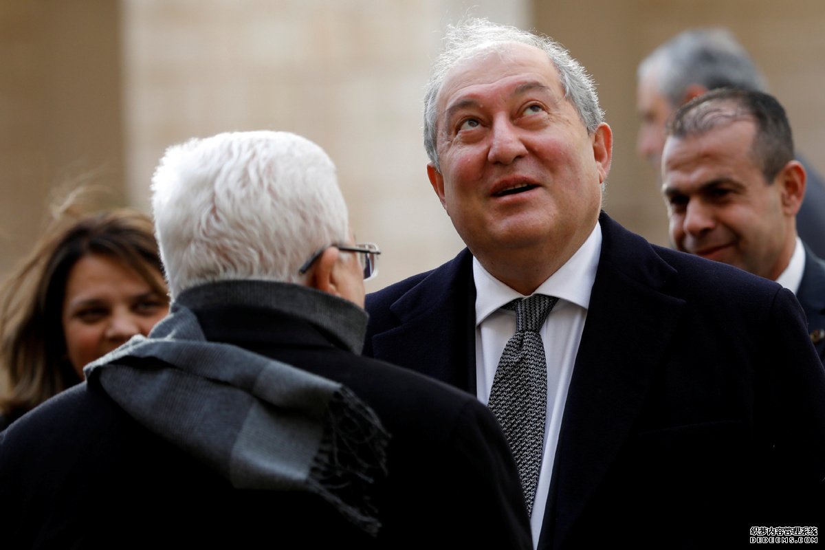 国际社会：中国交出出色抗疫成绩单 战疫胜利后更加强大